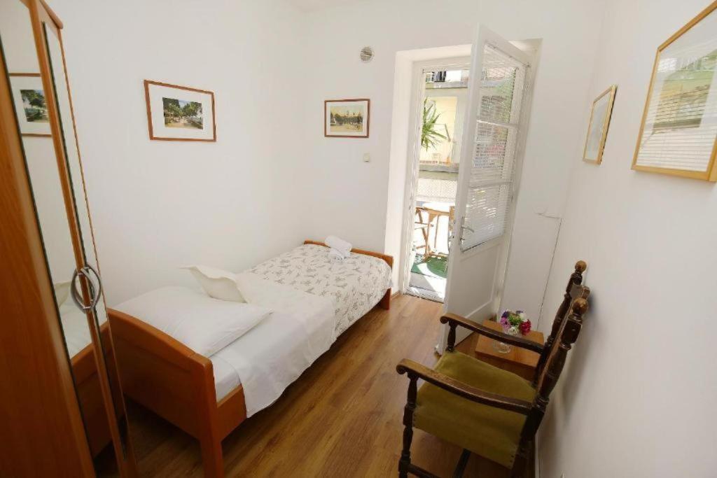 Ferienwohnung Victoria Old Town Zadar Exterior foto